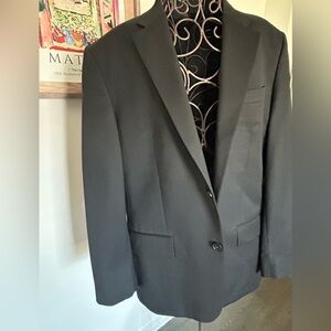 Men’s Full Black 100% wool suit Banana Republic like new pants 32w32L 40R jacket